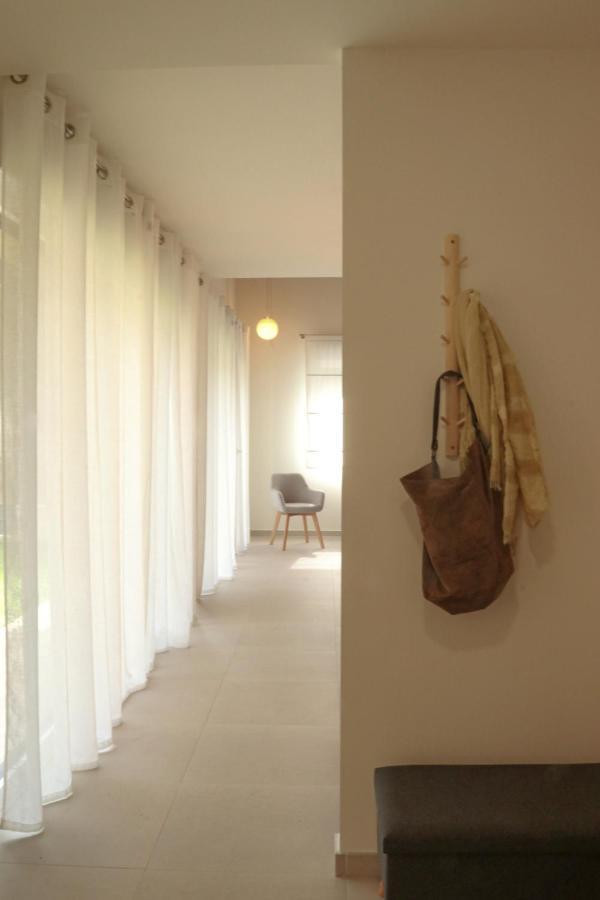 Casa Anida En Hualle Valdaliga Ngoại thất bức ảnh