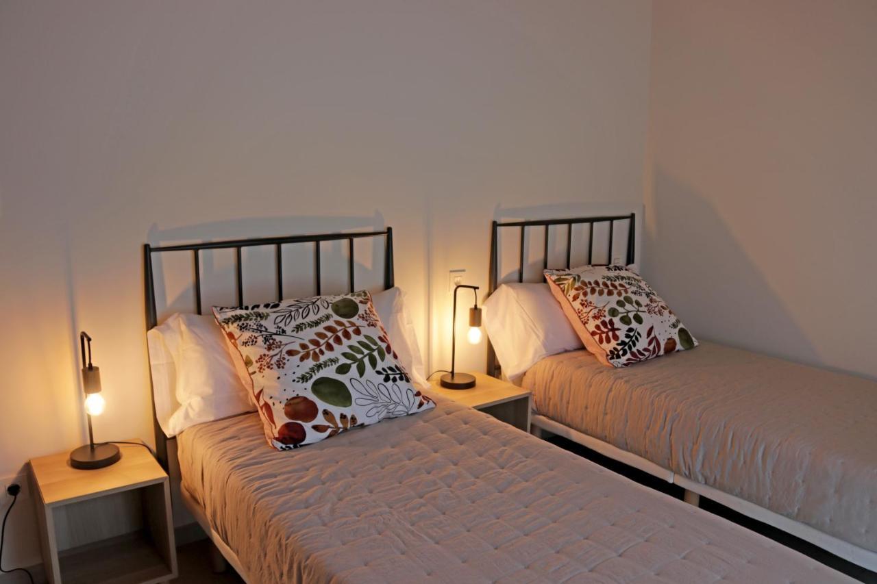 Casa Anida En Hualle Valdaliga Ngoại thất bức ảnh